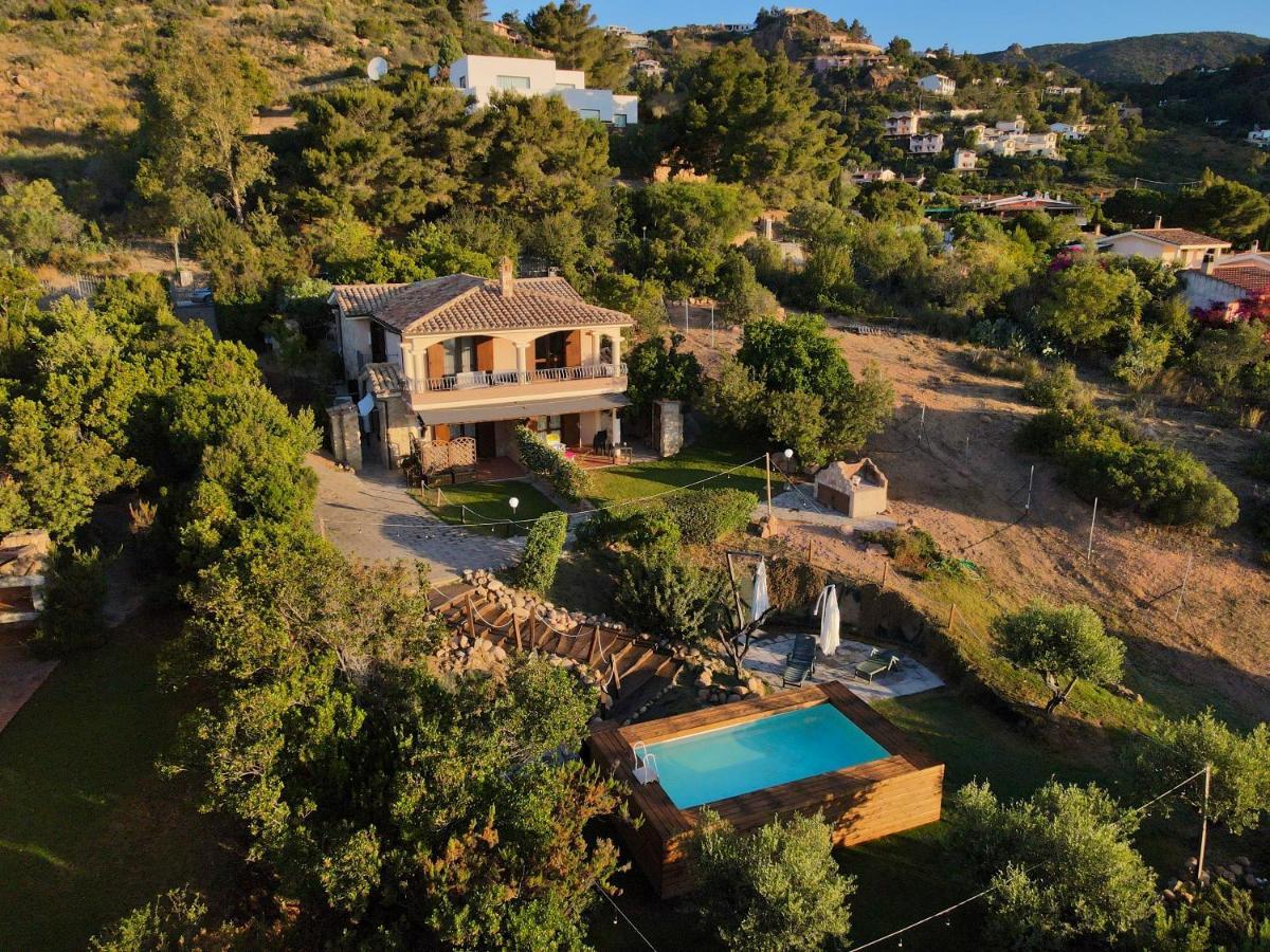 הוילה דומוס דה מריה House & Sea Chia מראה חיצוני תמונה