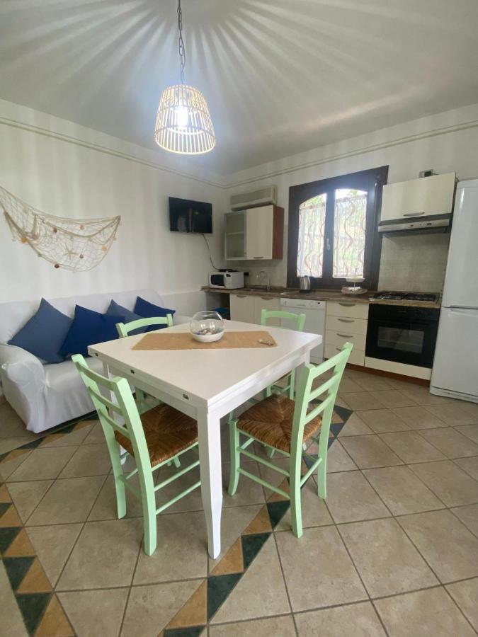 הוילה דומוס דה מריה House & Sea Chia מראה חיצוני תמונה