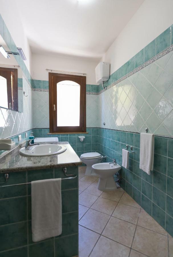 הוילה דומוס דה מריה House & Sea Chia מראה חיצוני תמונה